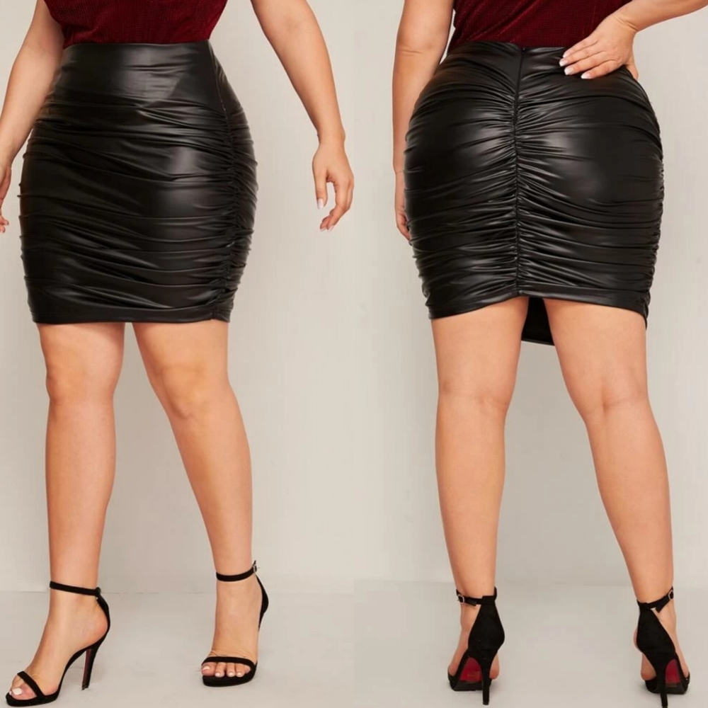 Shein Curve PU ruched high waist skirt
